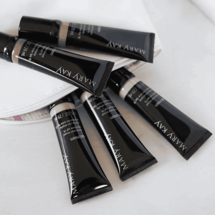 cc-cream-mary-kay-foto-de-capa-1024x1024 (1) Fotografia da embalagem do CC Cream Mary.